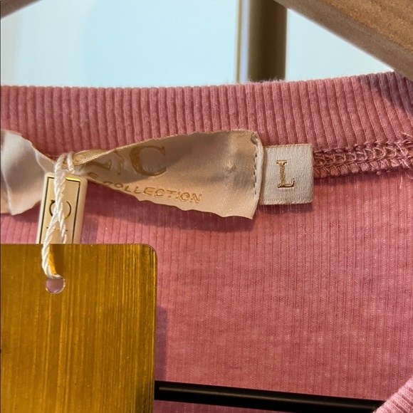 Mauve Lizette collection Long Sleeve Top NWT - Picture 3 of 3